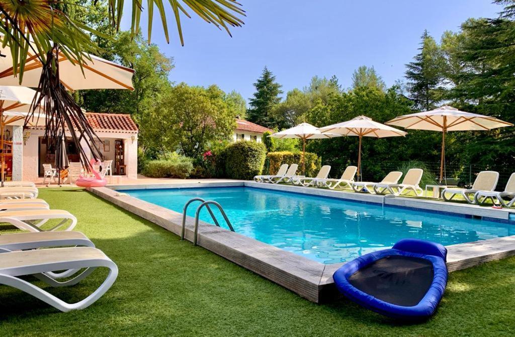 Residence Miro, Gites Avec Piscine Chauffee Et Tennis Les Arcs-sur-Argens Eksteriør billede