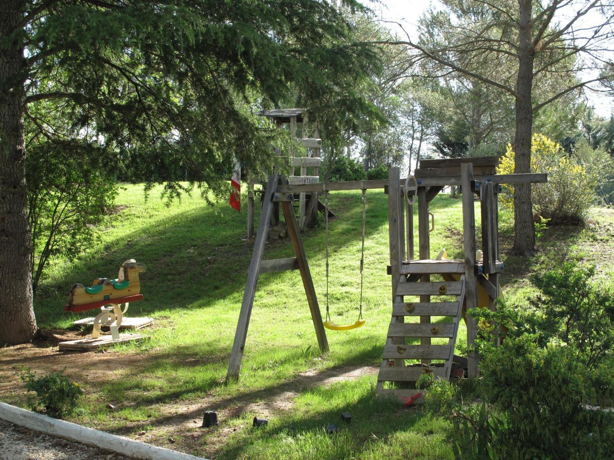 Residence Miro, Gites Avec Piscine Chauffee Et Tennis Les Arcs-sur-Argens Eksteriør billede