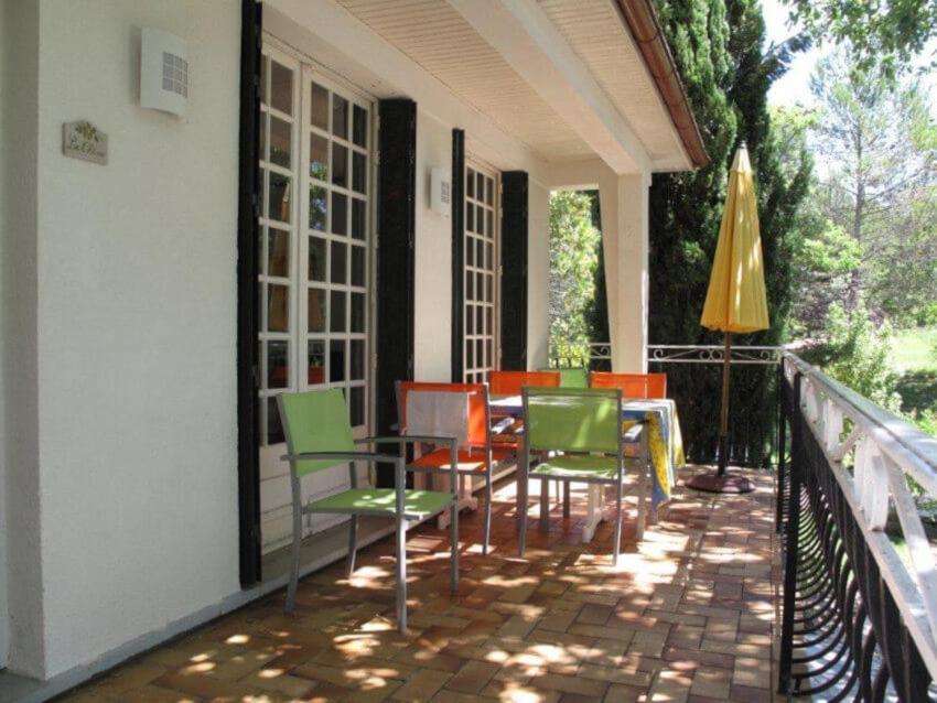 Residence Miro, Gites Avec Piscine Chauffee Et Tennis Les Arcs-sur-Argens Eksteriør billede
